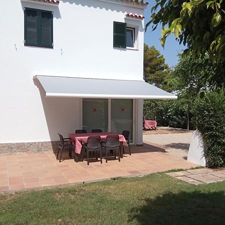 Villa Piscis Cala Blanca  Exteriör bild