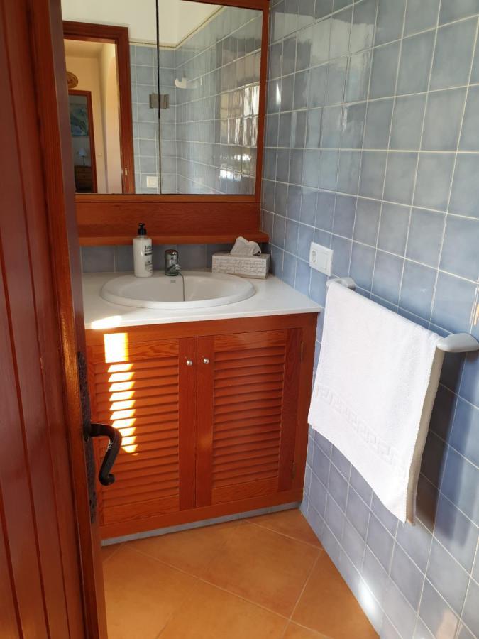 Villa Piscis Cala Blanca  Exteriör bild